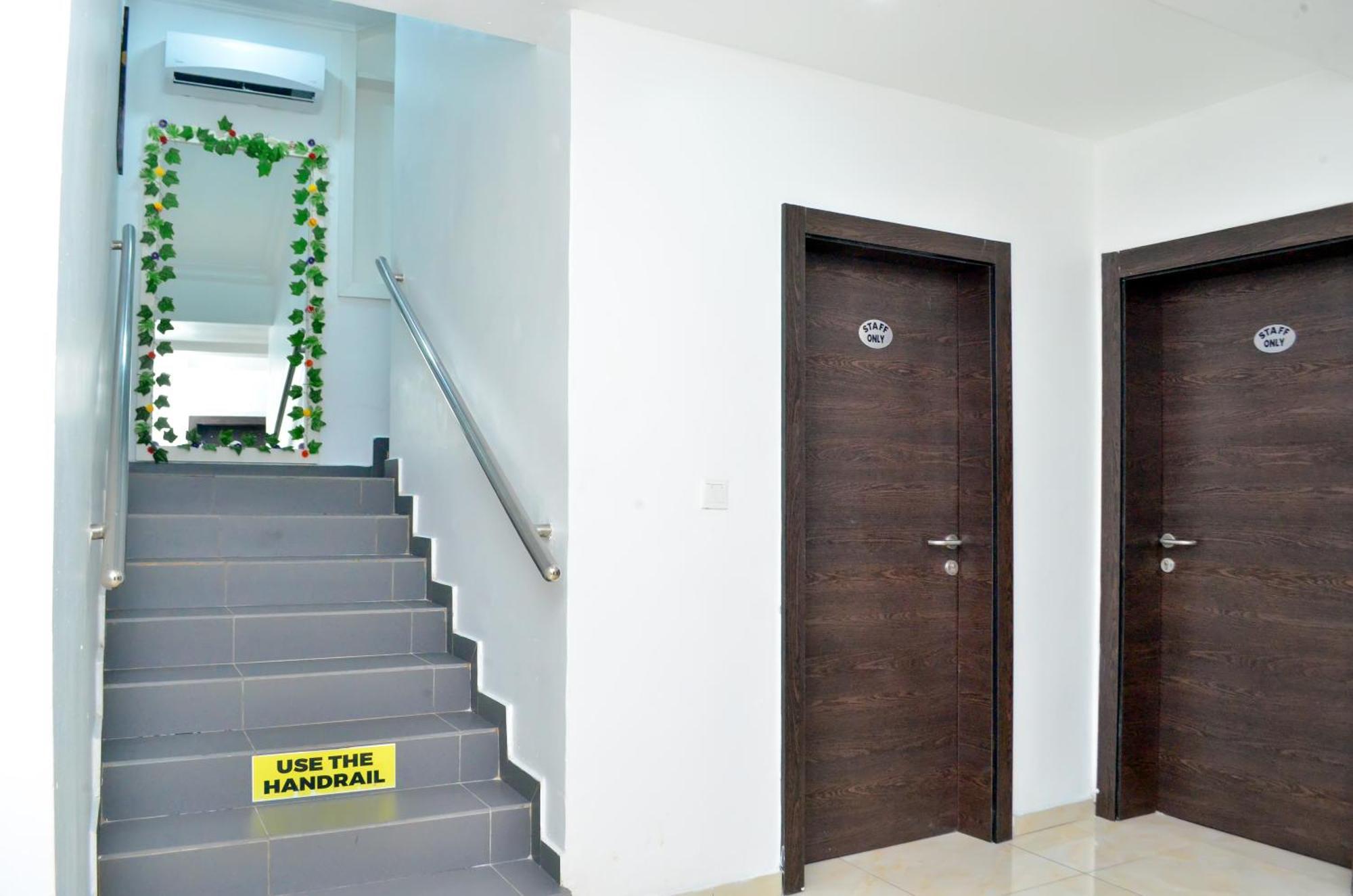 Proxima Centauri Hotel Port Harcourt Exterior photo